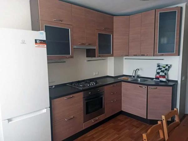 Квартира в аренду в Качуге, улица Каландарашвили, 14б фото №0