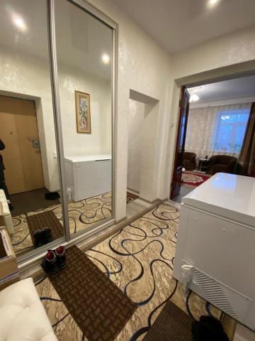 Квартира на продажу в Березниках, улица Ломоносова, 54 фото №8
