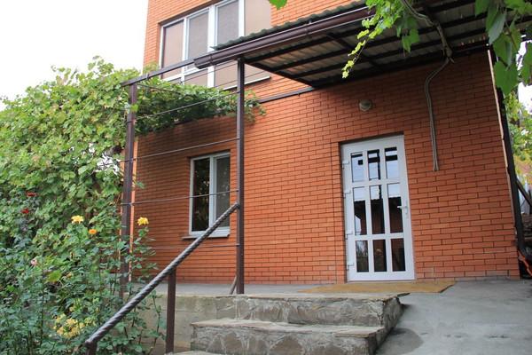 Дом на продажу в Ростове-на-Дону, Пестеля ул, 42 фото №0