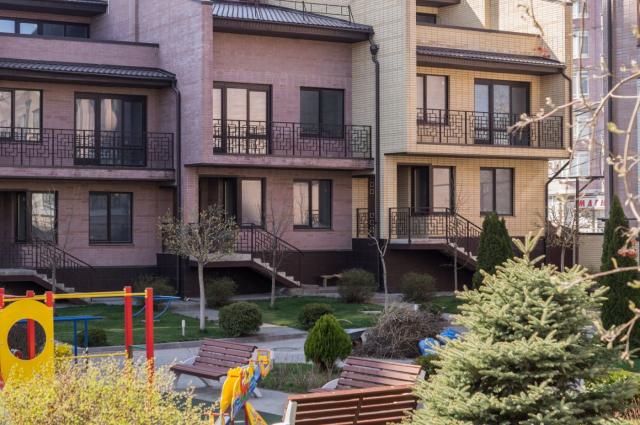 Квартира на продажу в Ростове-на-Дону, улица Нижненольная, 13 фото №0