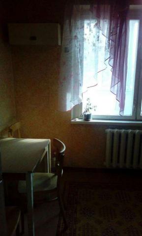 Квартира на продажу в Шахтах, ул. Азовская, 21а фото №1