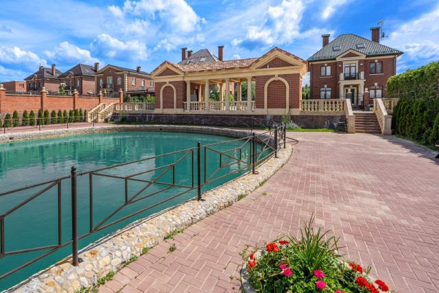 Участок на продажу в Истре, Мидлтон кп фото №0