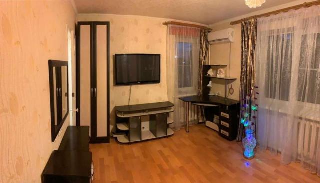Квартира на продажу в Шахтах, ул. Рылеева, 43 фото №0