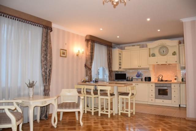 Квартира на продажу в Симферополе, Большевистская улица, 28/9 фото №0