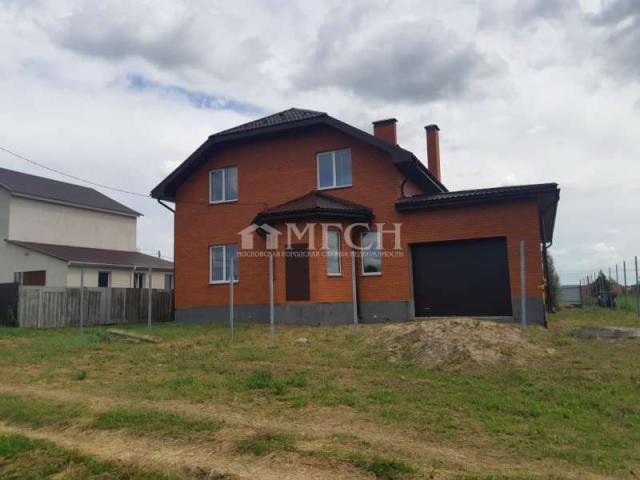 Дом на продажу в Луховице, Семейная улица, 22 фото №2