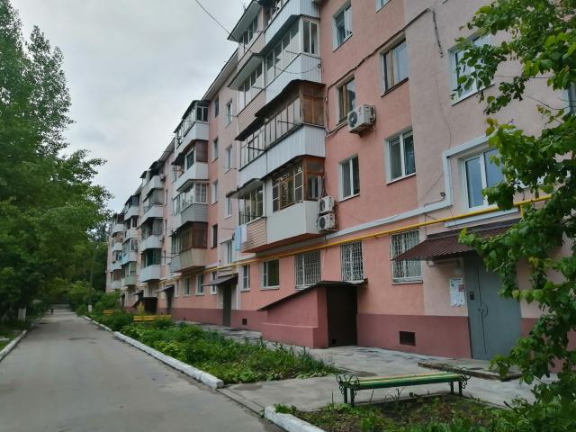 Квартира на продажу в Новочеркасске, переулок Гайдара, 7 фото №0