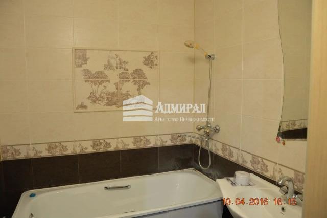 Квартира на продажу в Ростове-на-Дону, улица Варфоломеева, 265 фото №3