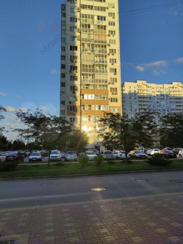 Квартира на продажу в Краснодаре, Байбакова Н.К. ул, 14 фото №0