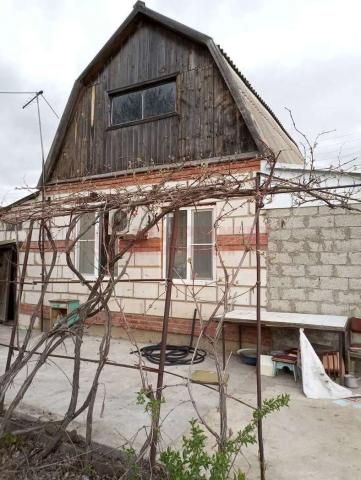 Дача на продажу в Новом Рычане, персиковая фото №3