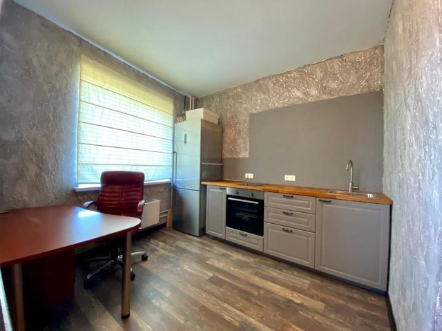 Квартира на продажу в Троицке, Нагорная улица, 8 фото №0