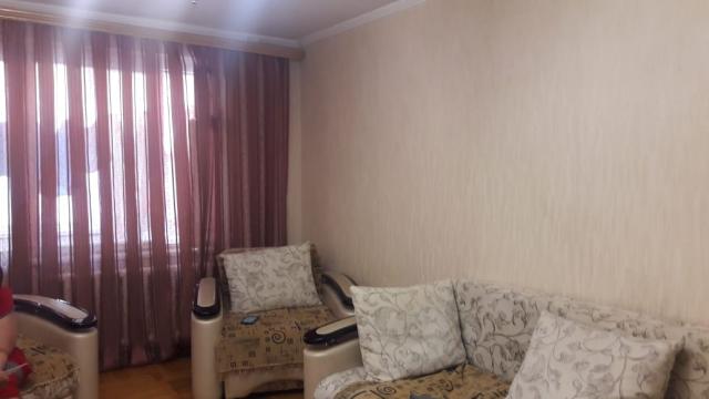 Квартира на продажу по адресу Россия, Республика Адыгея, Тахтамукайский район, посёлок городского типа Энем, улица Перова, 81 фото №0
