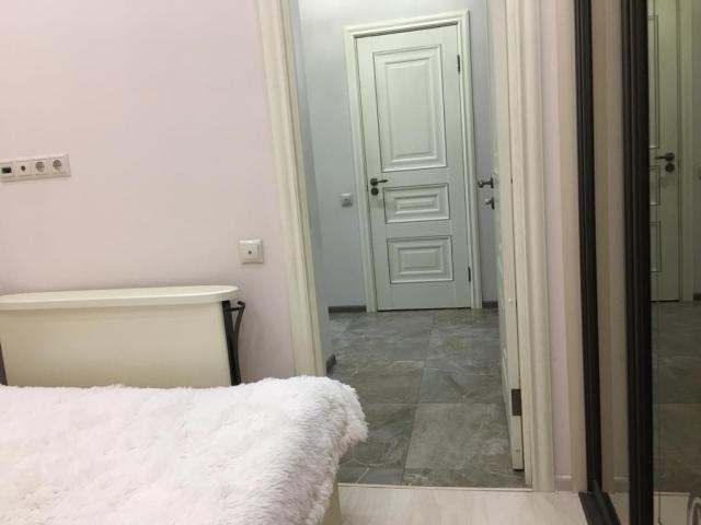 Квартира на продажу в посёлке Коммунарка, улица Александры Монаховой, 6 фото №1