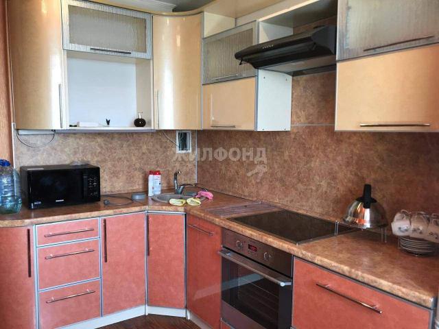 Квартира на продажу в Орёле, Наугорское шоссе, 76 фото №0