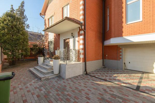 Дом на продажу в Ростове-на-Дону, Аральский пер, 39 фото №0