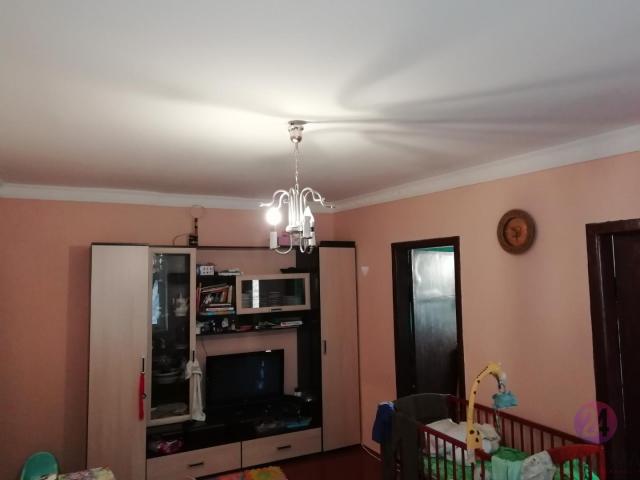 Квартира на продажу в селе Орлиное, улица Ивана Пахомова, 2 фото №1