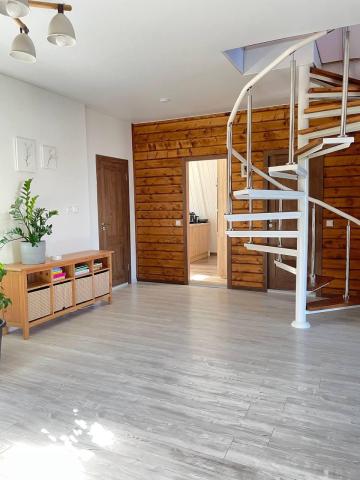 Дом с участком на продажу в коттеджном поселке Ежевичное, коттеджный посёлок Ежевичное, 130 фото №5