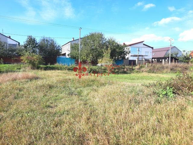 Участок на продажу в Строителе, Магистральная ул фото №1