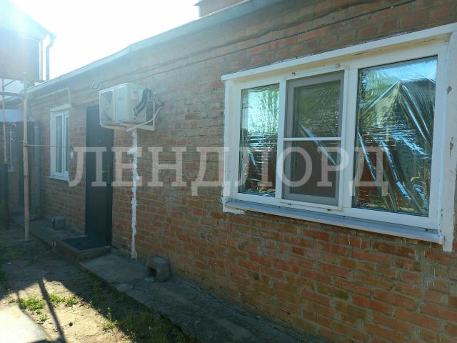 Квартира на продажу в Новочеркасске, улица Орджоникидзе, 117 фото №0