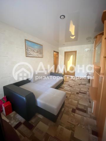 Квартира на продажу в Орске, проспект Космонавтов, 14 фото №0