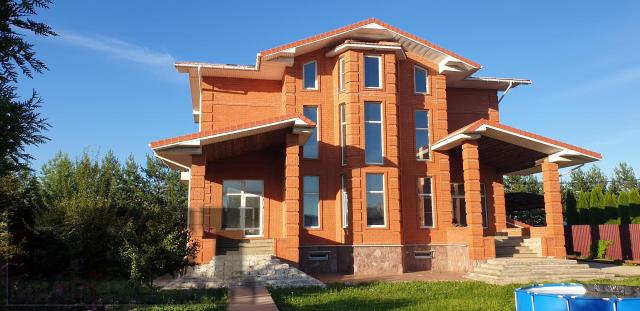 Дом на продажу в Новых Ржавках, 2-й микрорайон, 28 фото №0