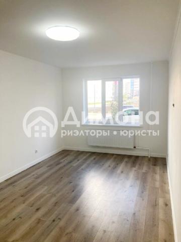Квартира на продажу в Оренбурге, улица Поляничко, 11/2 фото №0