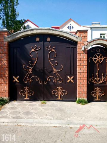 Дом на продажу в Анапе, Красноармейская улица, 68А фото №1