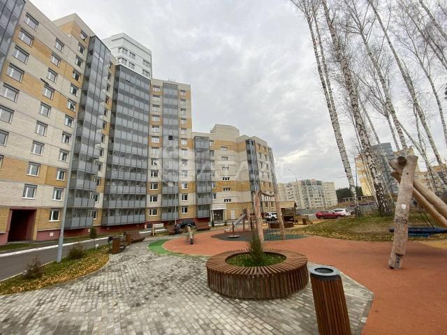 Квартира на продажу в Заречном, улица Ахунская, 25 фото №0