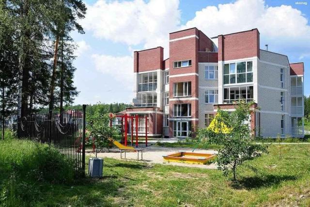 Квартира на продажу в Среднеуральске, д. Коптяки, улица Счастливая, 30 фото №1