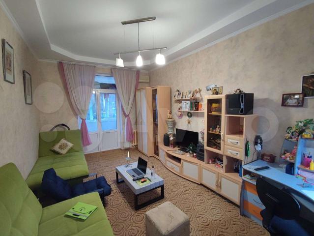 Квартира на продажу в Таганроге, Дзержинского улица, д.174 фото №1