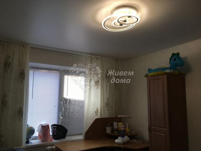Дом на продажу в Ленинске, Уварова фото №0