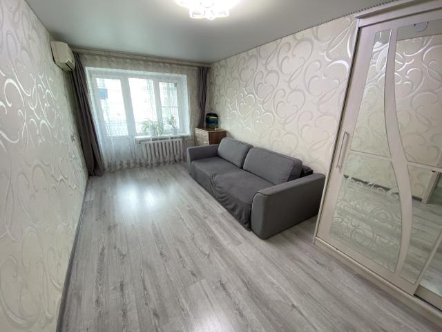 Квартира на продажу в Новочеркасске, Грушевская улица, 17 фото №1