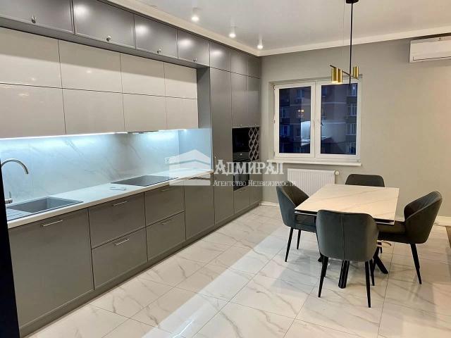 Квартира на продажу в Ростове-на-Дону, улица Пановой, 30к2 фото №0