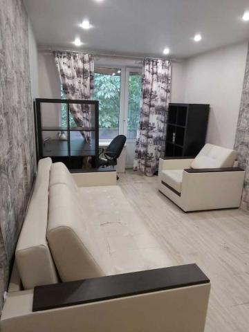 Квартира на продажу в микрорайонеХимки ( Новогорск), Пролетарская улица, 3 фото №0