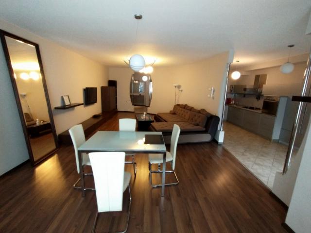 Квартира на продажу в Смоленске, улица Докучаева, 9  фото №0