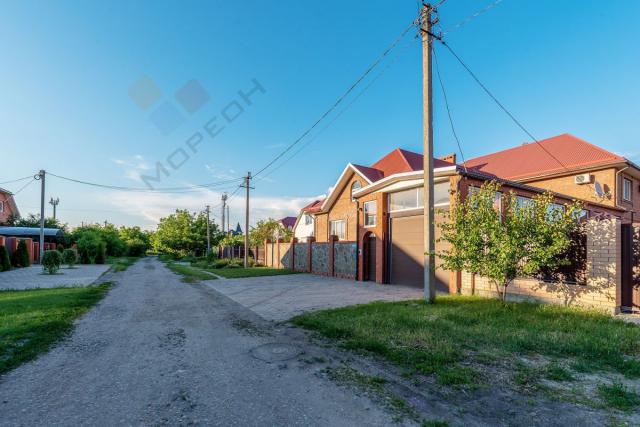Дом на продажу в Южном, посёлок Южный Алма-Атинская улица, 7 фото №1