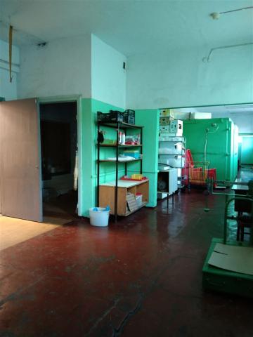 Торговая площадь на продажу в Ивангороде, ул Пасторова, д. 3 фото №3