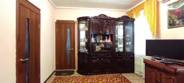 Дом с участком на продажу в Ростове-на-Дону, Фурмановская фото №0