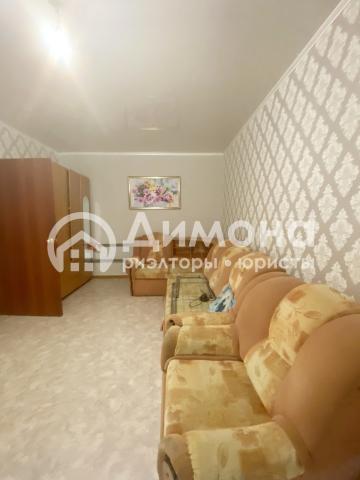Квартира на продажу в Орске, Вяземская улица, фото №0