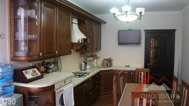 Квартира на продажу в Анапе, улица Кати Соловьяновой, 199 фото №0