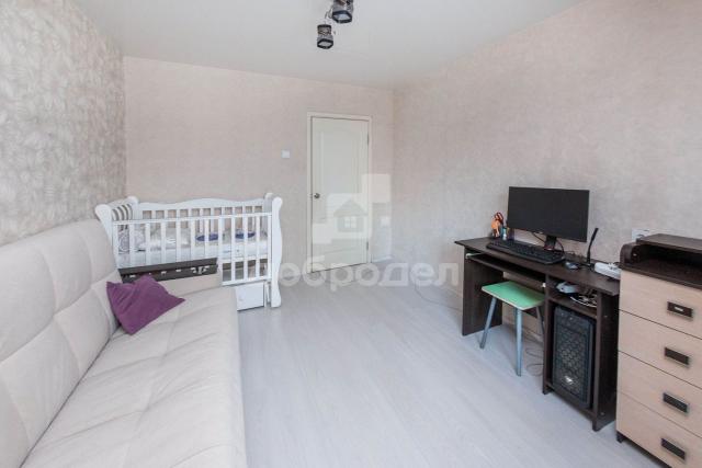 Квартира на продажу в Екатеринбурге, улица Мельникова, 52  фото №0