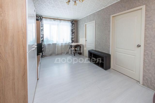 Квартира на продажу в Екатеринбурге, улица Мельникова, 52  фото №3