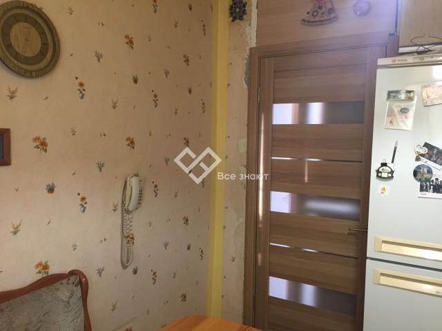 Квартира на продажу по адресу Россия, Челябинская область, Челябинск, ул. Хохрякова, 4А фото №1