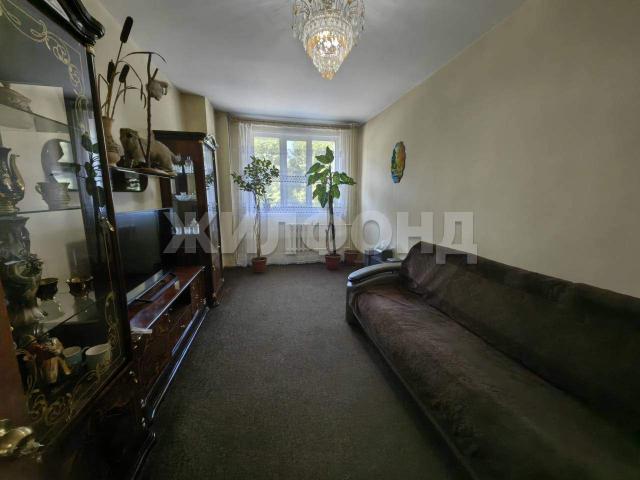 Квартира на продажу в Кызыле, Дружбы улица, 37а фото №0