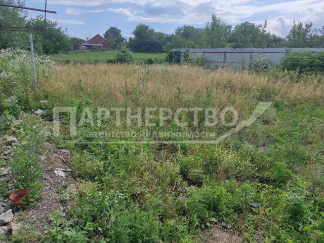 Участок на продажу в Ильском, Длинная улица фото №0