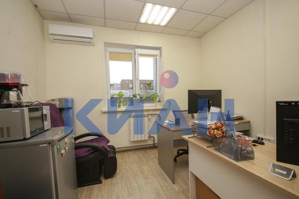 Офис на продажу в Красноярске, Республики ул, 72в фото №0