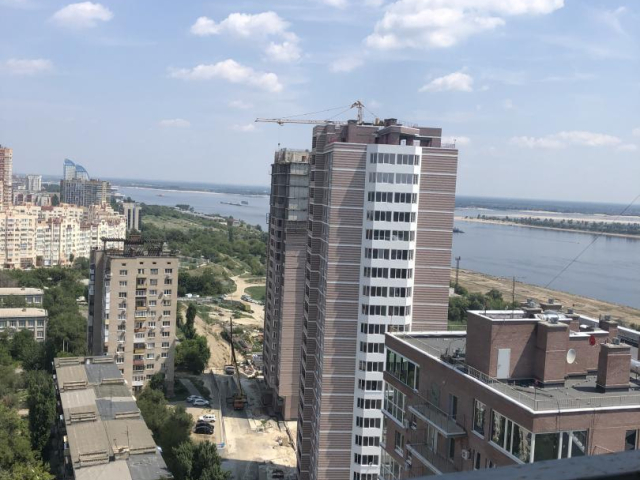 Квартира на продажу по адресу Россия, Волгоградская область, городской округ Волгоград, Волгоград, улица Лавочкина, 7 фото №5