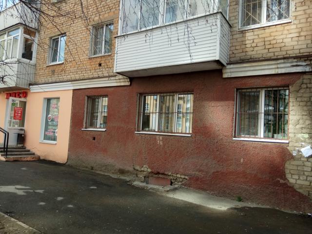 Квартира на продажу в Пермье, улица Комбайнёров, 32 фото №0