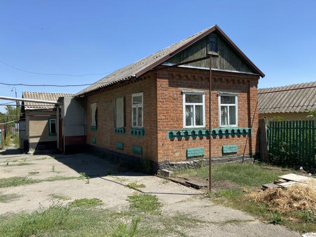 Дом с участком на продажу в слободе Красюковская, Октябрьский переулок фото №1