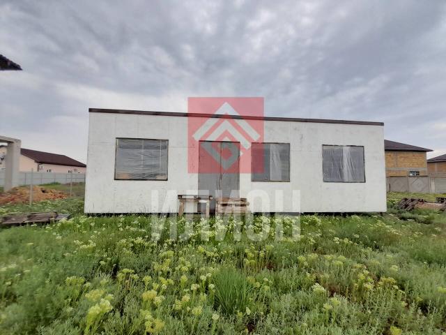 Дом на продажу в Осипенко, Камская улица, 15 фото №0