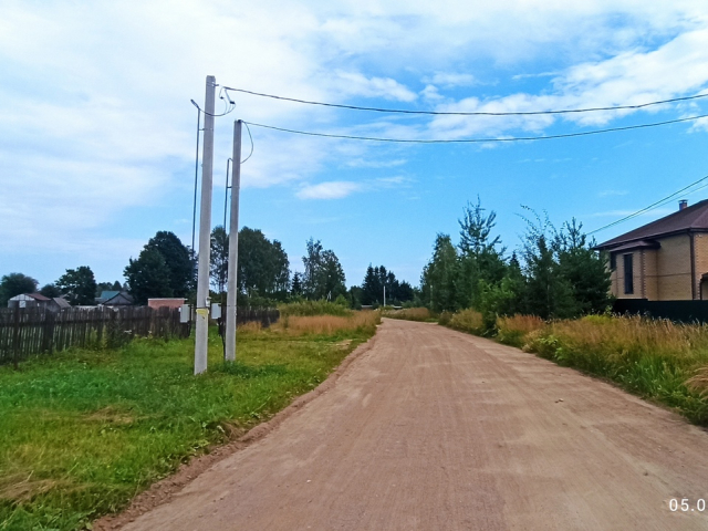 Участок с коммуникациями 14, 2 сотки в д. Станички фото №1